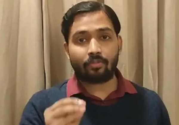 खान सर ने यूट्यूब पर की छात्रों से प्रदर्शन खत्म करने की अपील, कहा - ये आपके लिए गलत साबित होगा